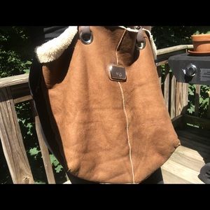 UGG Tote 👜